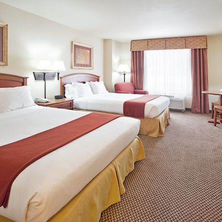 Holiday Inn Express Hotel & Suites Cedar City, An Ihg Hotel Værelse billede