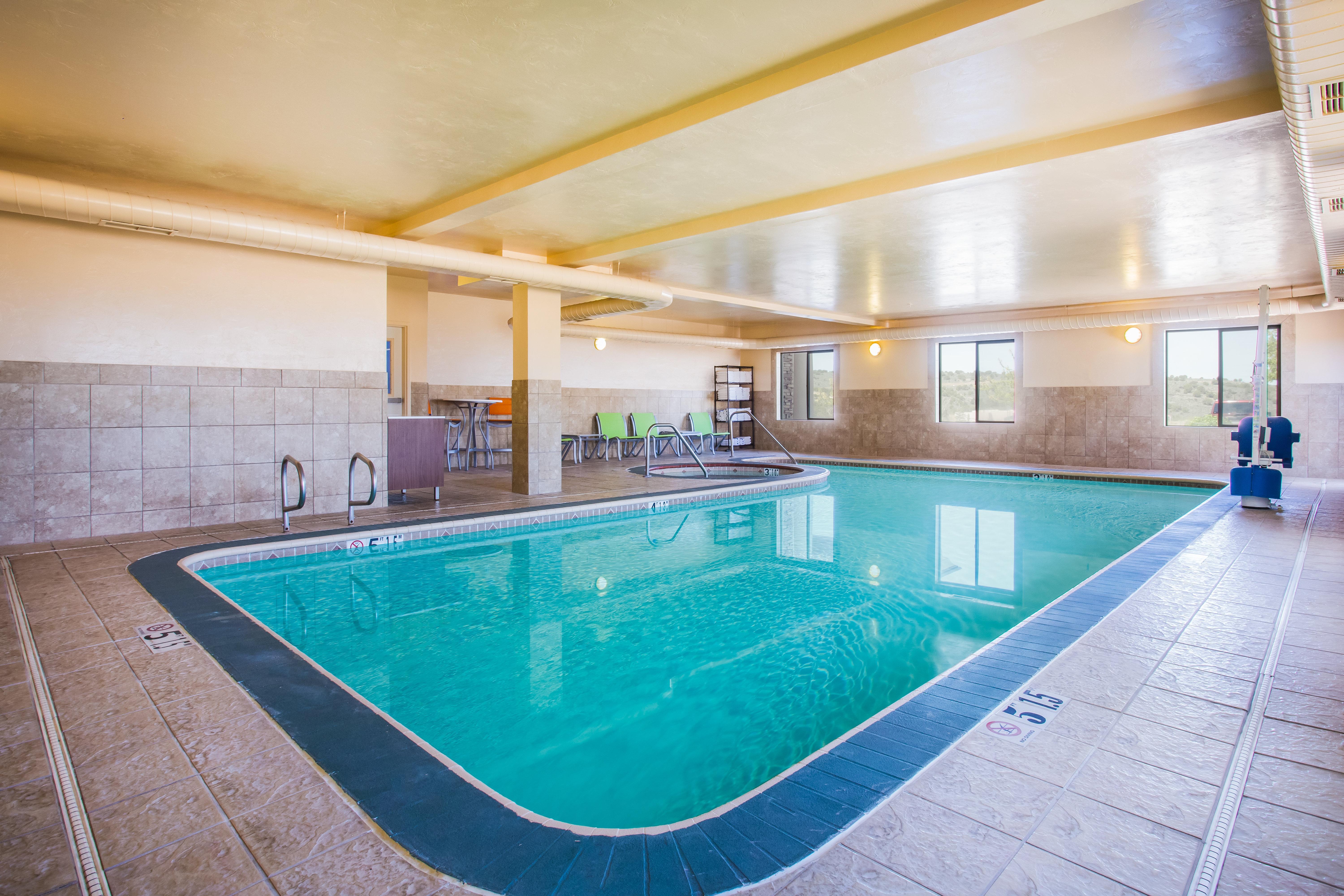 Holiday Inn Express Hotel & Suites Cedar City By Ihg Eksteriør billede